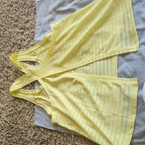 Zyia bundle of 2 tank tops womans size small - Picture 8 of 9